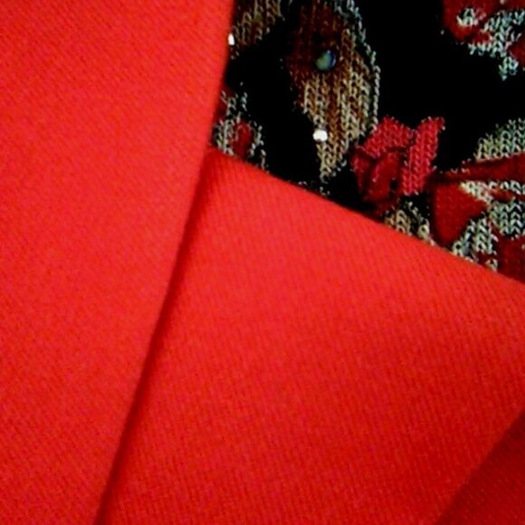 NWT Banana Republic Straight Red Skirt with BONUS SWEATER - Picture 12 of 12